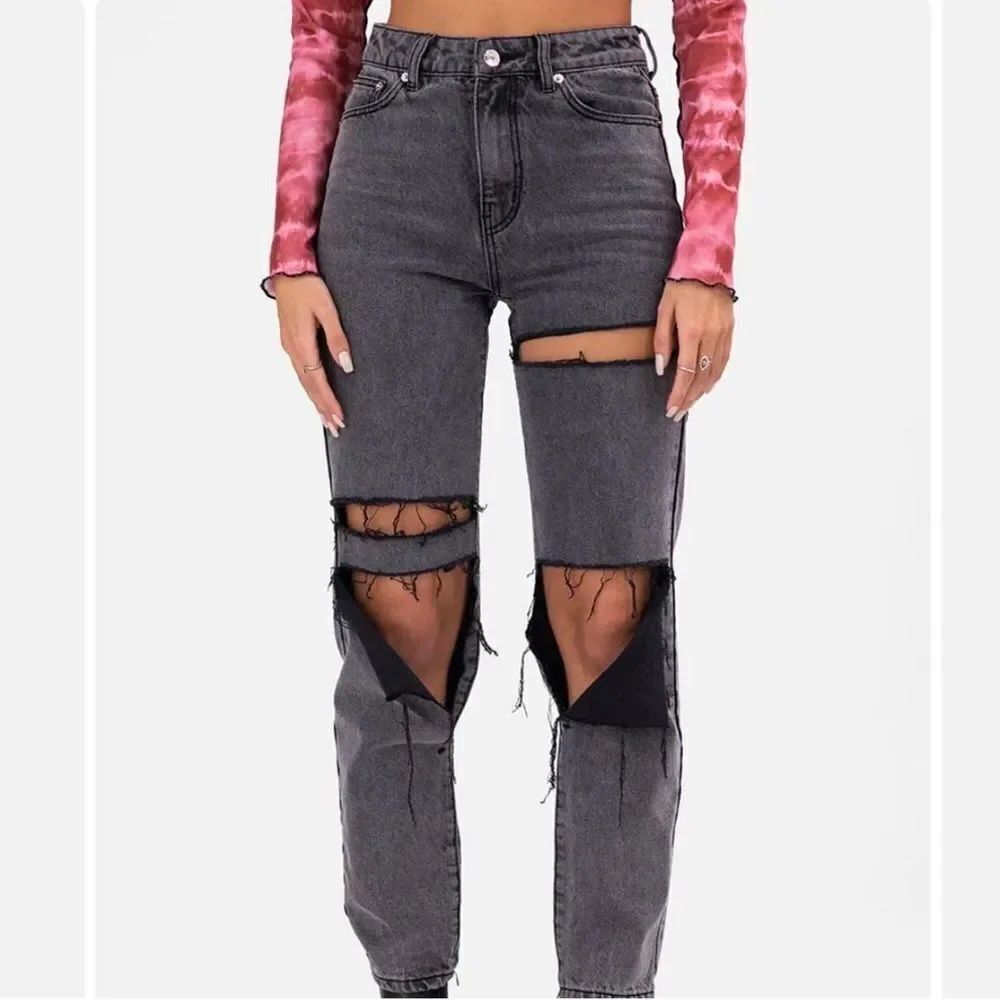 Adika Black Distressed Jeans Women’s Large